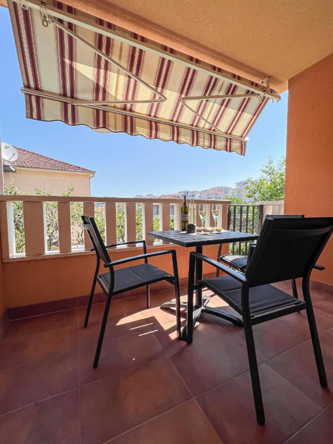 Holiday Star Apartment Трогір Екстер'єр фото